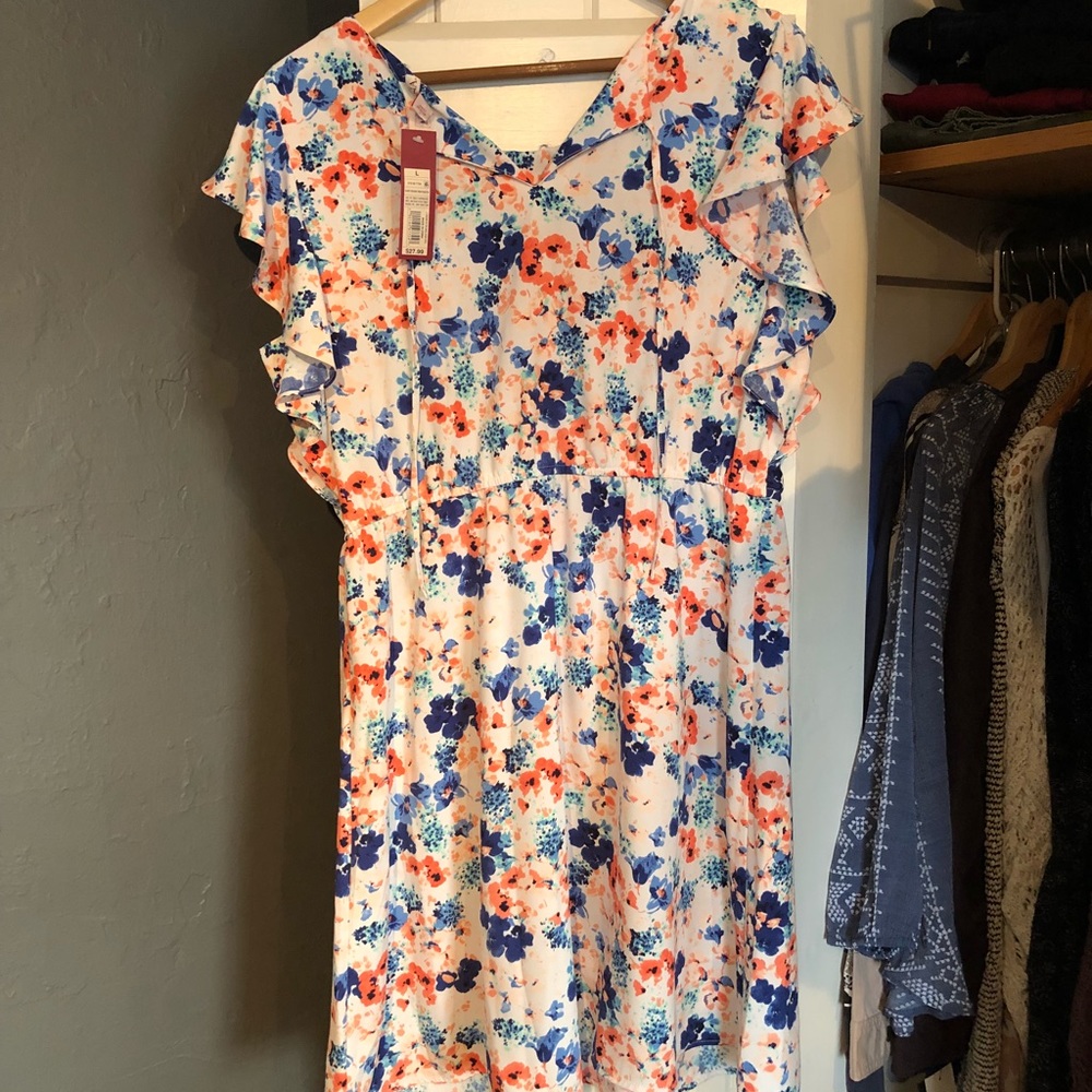 BRAND NEW Floral dress